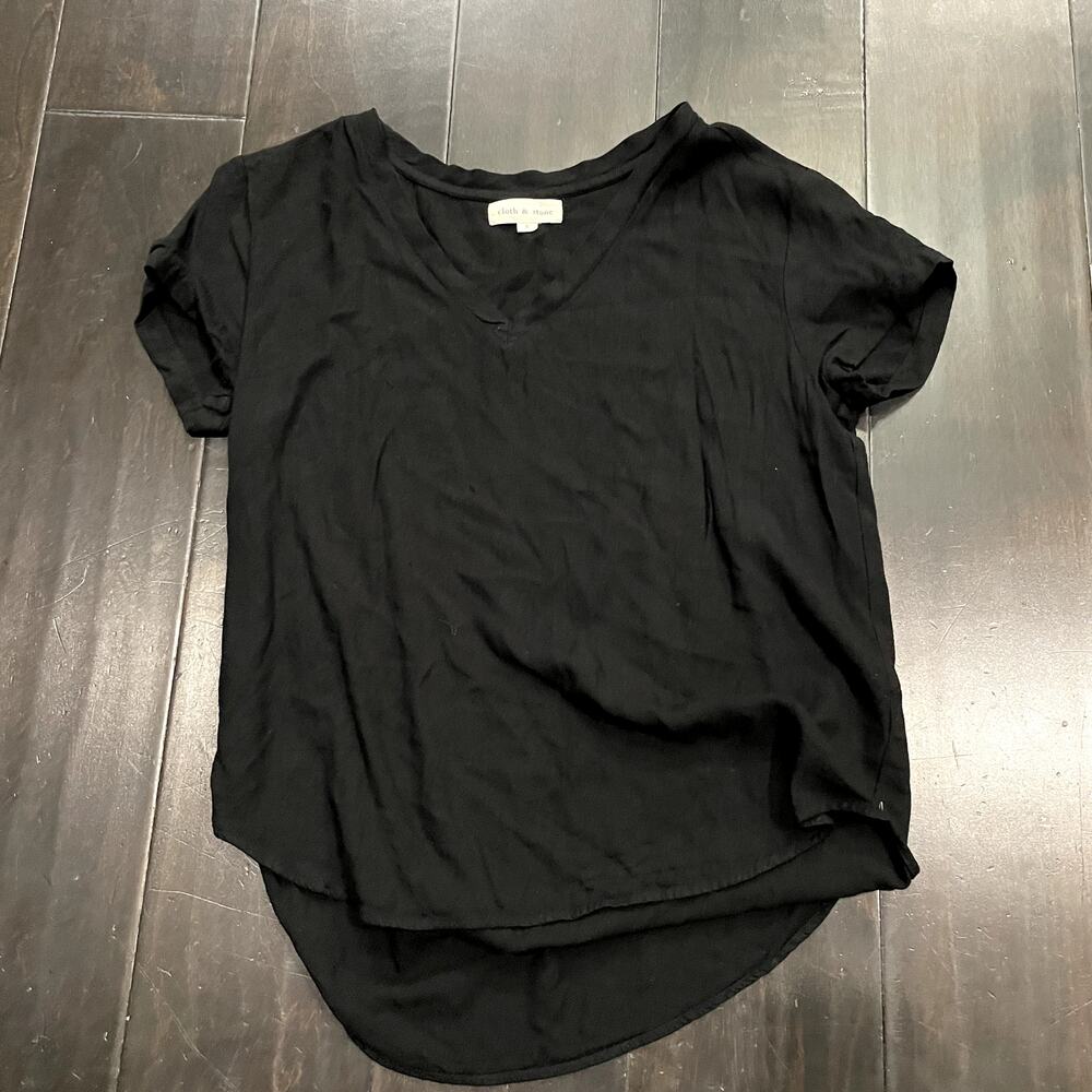 Anthropologie Cloth and Stone V Neck Tee Shirt Short Sleeve Black Womens Size S